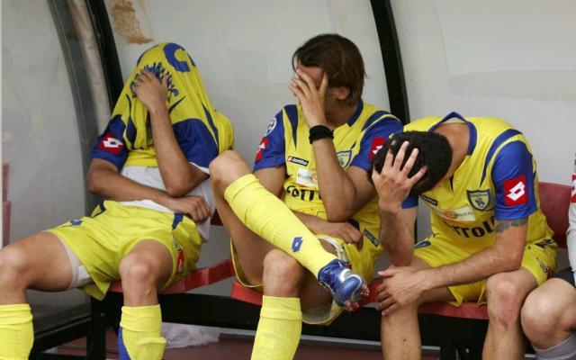 开云体育下载-切沃被意乙除名,“飞驴”变“斑马”终是黄粱一梦